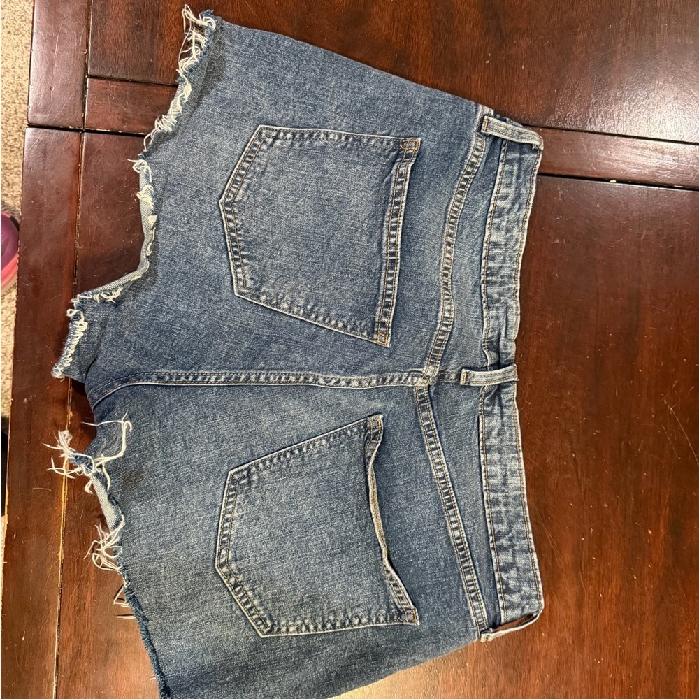 Distressed Denim Shorts size 10 - Picture 3 of 3